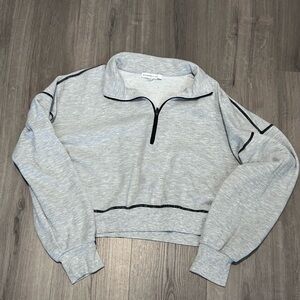 ❥𝖲𝖨𝖭𝖢𝖤𝖱𝖤𝖫𝖸 𝖩𝖴𝖫𝖤𝖲: Women’s Quarter Zip Sweatshirt - Gray